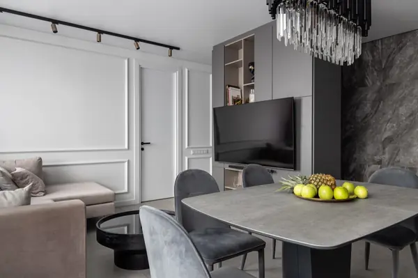 Квартира в серых тонах