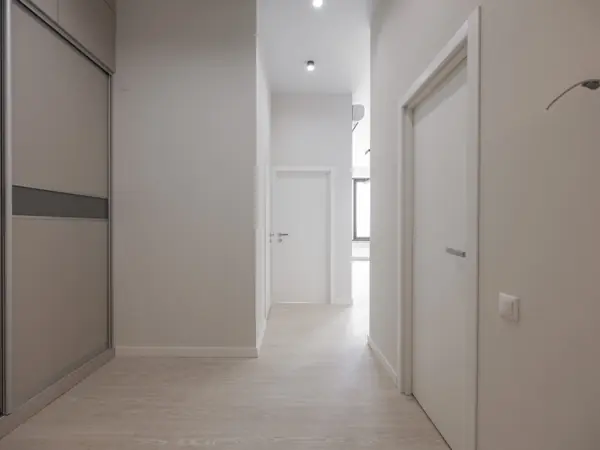 однушка в светлых тонах