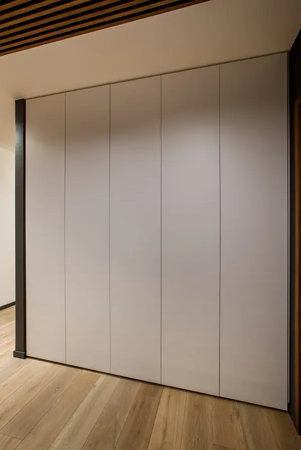 Квартира современной семьи с двумя детьми