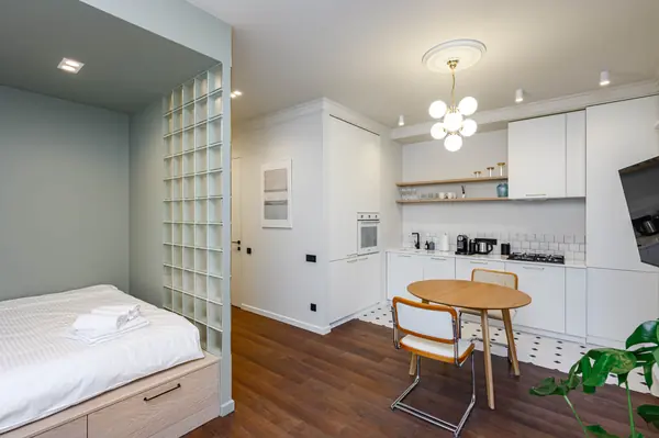 Студия с уютной кухней