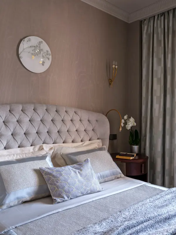 С московским характером. Спальня.