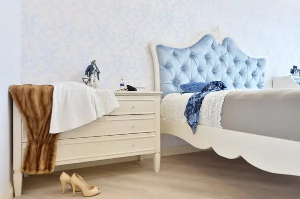 Авторская мебель в Петербурге