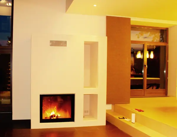 Топка EdilKamin (Италия) модель Cristal 90 в индивидуальной облицовке