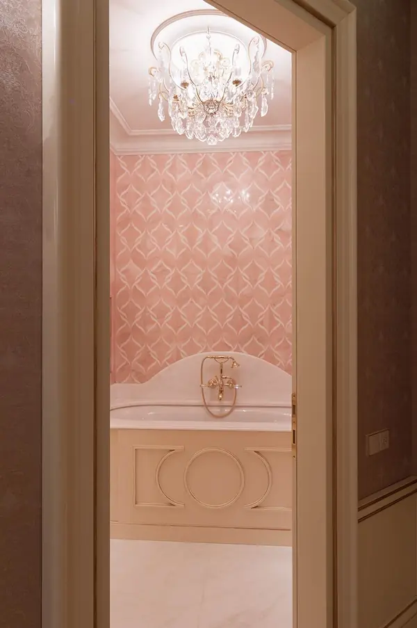 Дворцовая классика в городской квартире