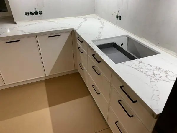 Столешница на кухню + остров