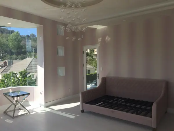 Беверли Хиллз - Лос Анджелес. Дизайн интерьера в современном стиле.