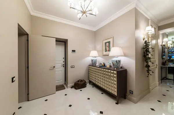 Элитный интерьер квартиры на Смоленке