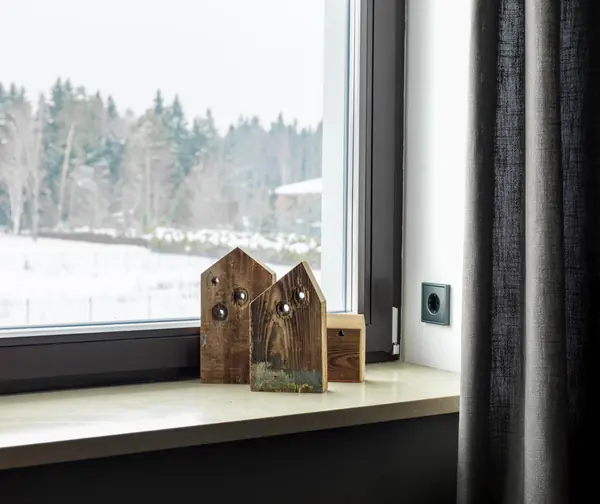 Дом для большой семьи, Графские пруды