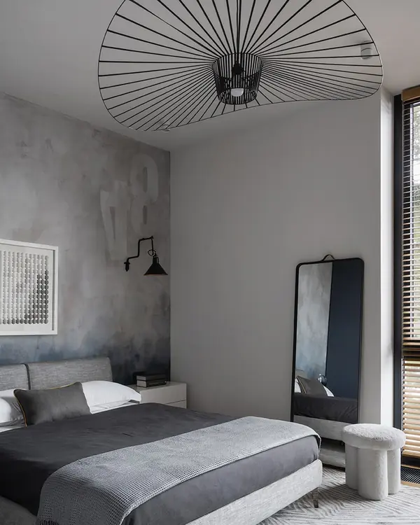 Семейный дом в Подмосковье с видами на лес и коврами ручной работы