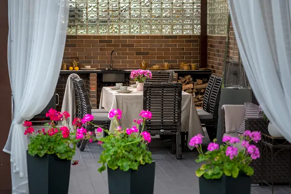 Терраса для Екатерины Климовой в рамках передачи "Идеальный ремонт"