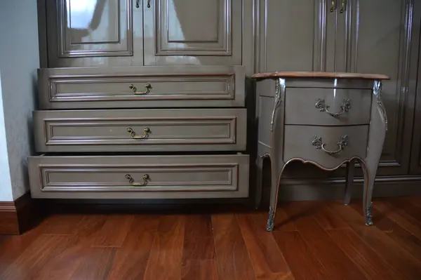 Встроенные шкафы