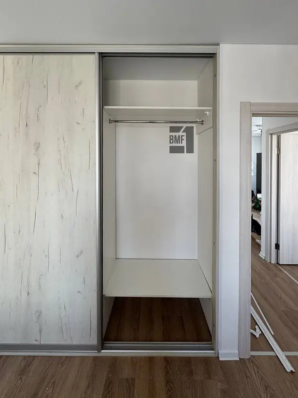 Шкаф-купе в спальню №76105-1