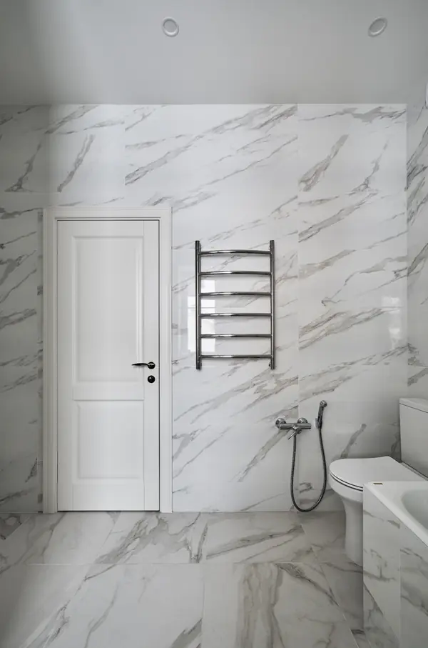 Белые Кантри в классическом интерьере