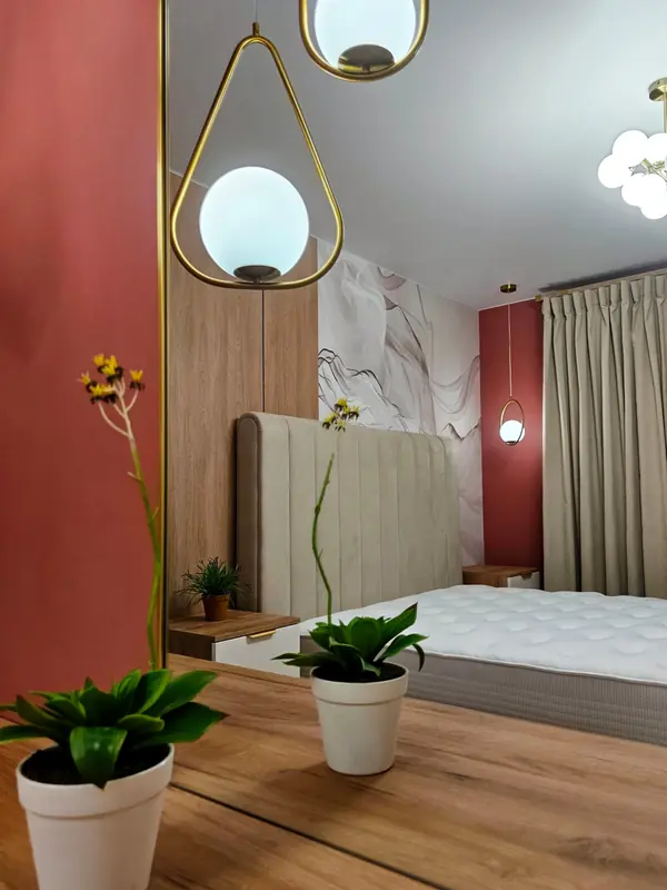 Яркие краски