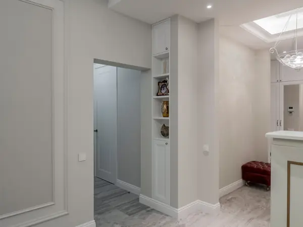 Комплексная меблировка квартиры в неоклассическом стиле