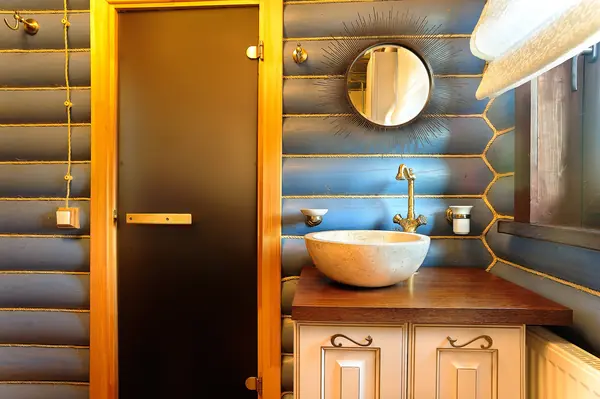 Бревенчатый дом для гостей