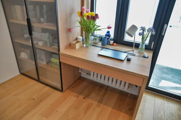 Мебель для комнаты девочки подростка.