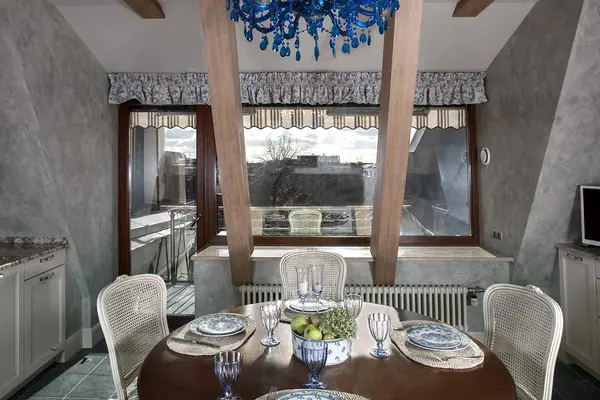 Квартира в Петербурге, старый фонд