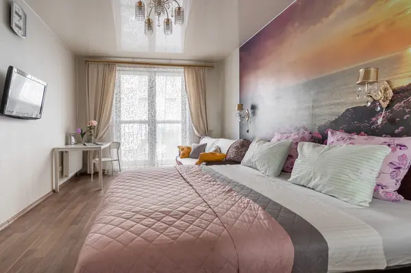 Подготовка объекта на Кременчугской для посуточной аренды