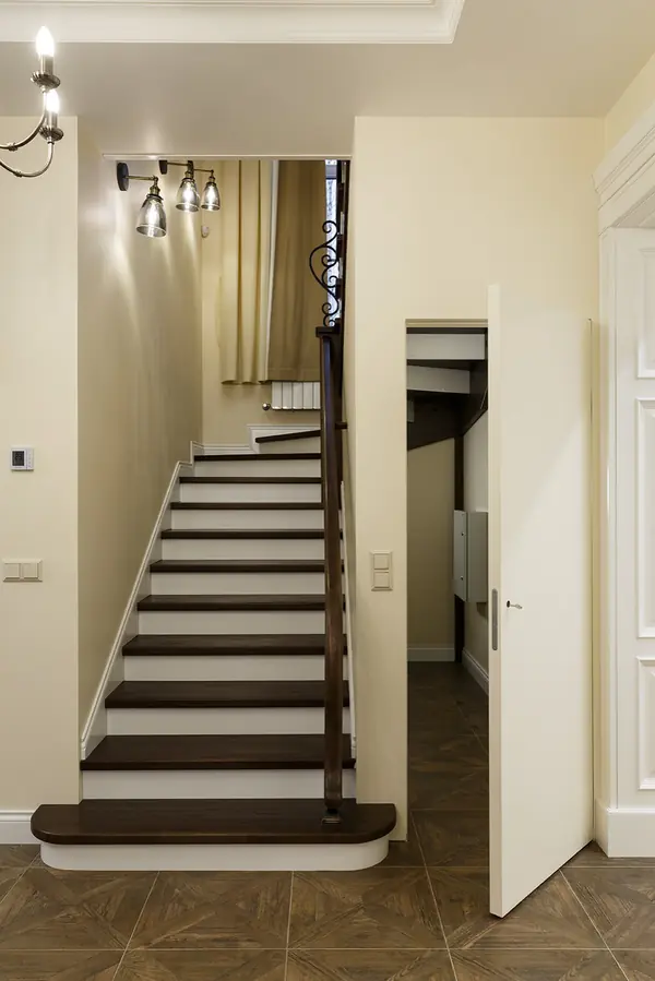 Дом с мастерской