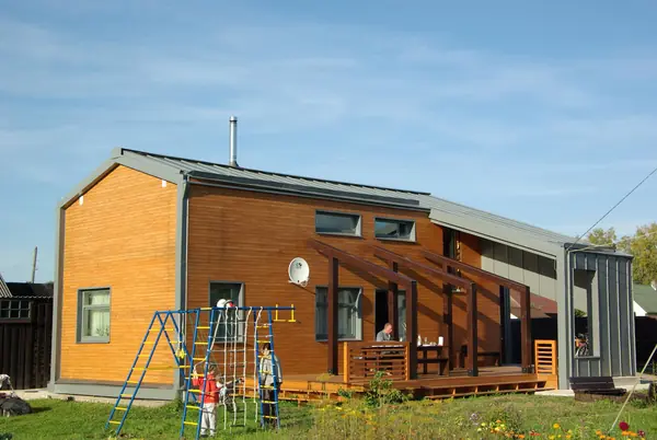 Деревенский дом в современном стиле