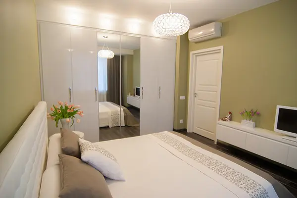 Apartment with cocks