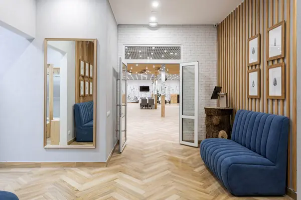 Зеркала и зеркальные панно для ресторана на базе отдыха г.Сысерть