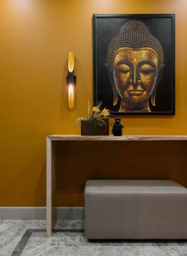 Консоль из слэба карагача в прихожую в этническом стиле