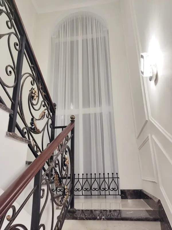 КОМПЛЕКТАЦИЯ ЗАГОРОДНОГО ДОМА ПЛОЩАДЬЮ 450,0М2 ОСВЕЩЕНИЕМ, МЕБЕЛЬЮ, ТЕКСТИЛЕМ.