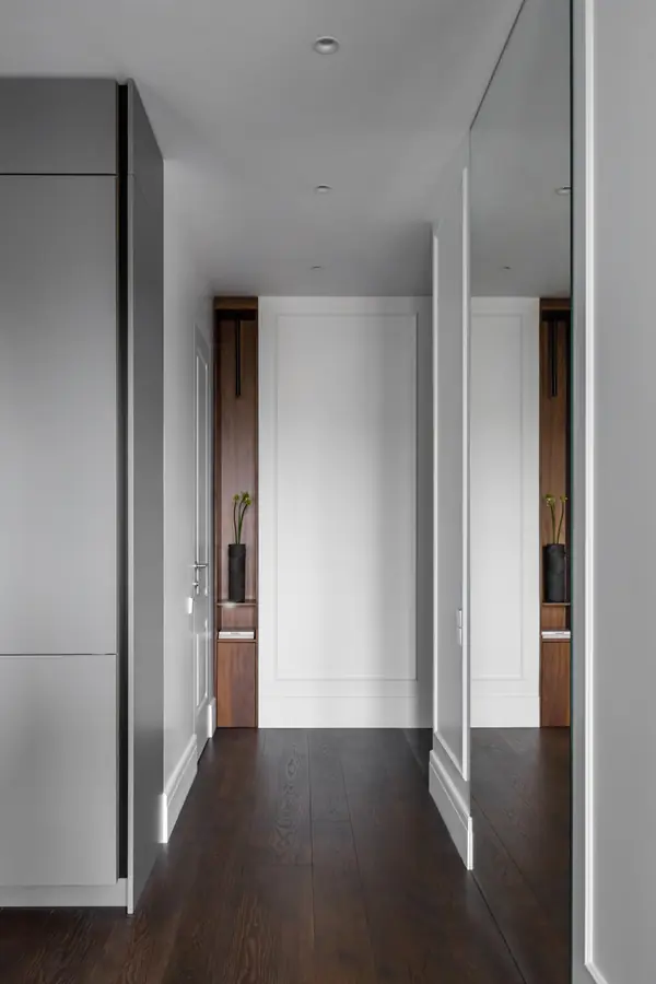 Ремонт двухкомнатной квартиры 50 м² для девушки в стиле неоклассика