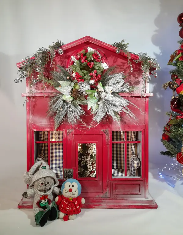 Рождественский домик для игрушек