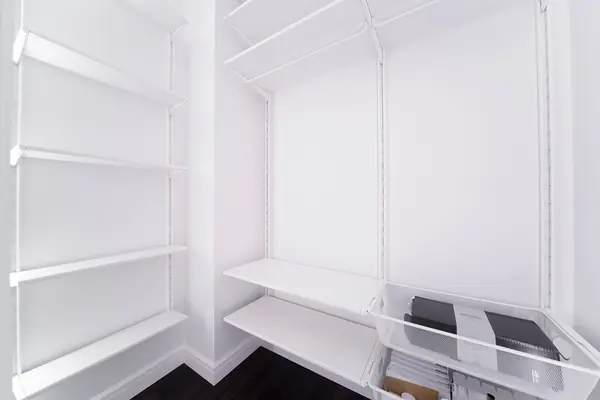 Три сестры: "Вода" ЖК Дом на Ждановской