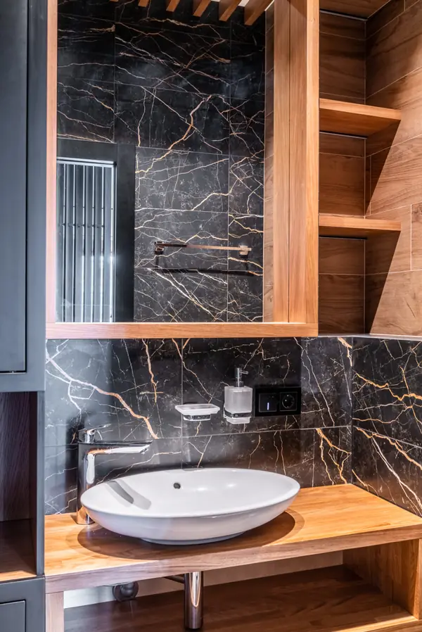 Крестовский де Люкс