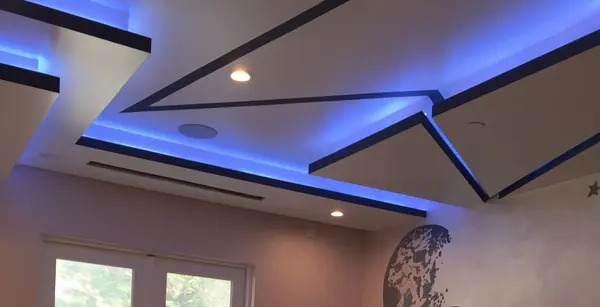 Беверли Хиллз - Лос Анджелес. Дизайн интерьера в современном стиле.