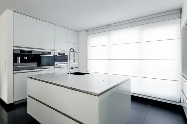 Рулонные шторы из японской бумаги Washi.