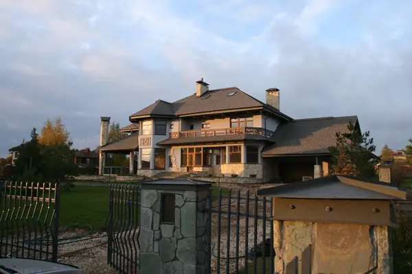 House # 5 Дом № 5