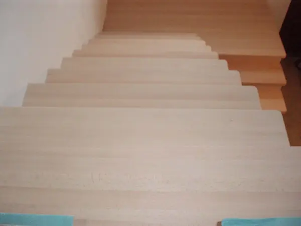 Лестница из Бука