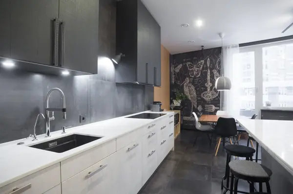 Квартира с бетонной нишей