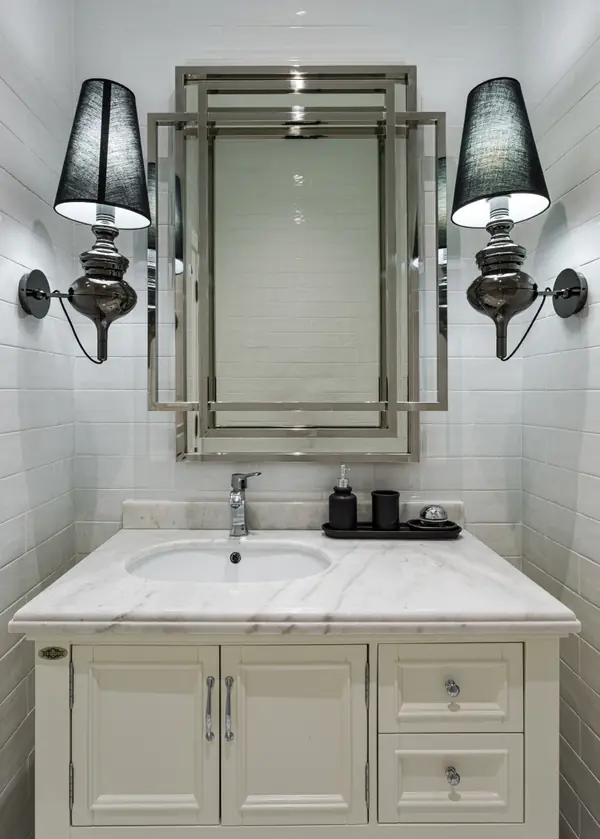 Немного солнца в холодной воде. Реализация