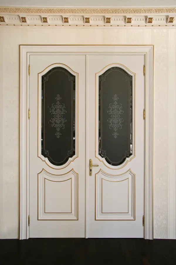 Мебель и двери для виллы в Юрмале