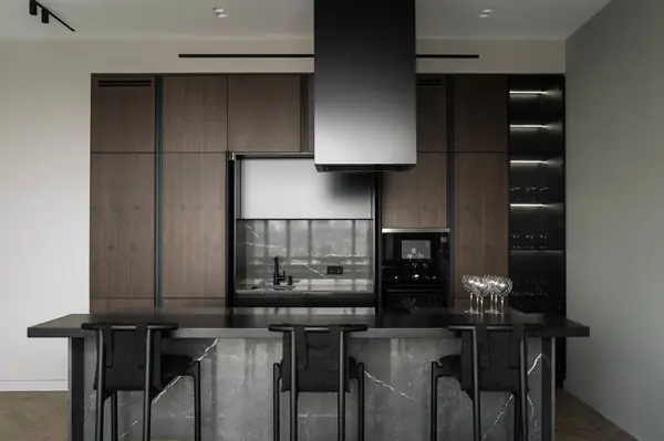 Дом на Мосфильмовской