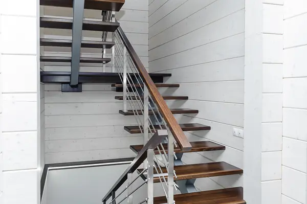 Лестница в стиле лофт
