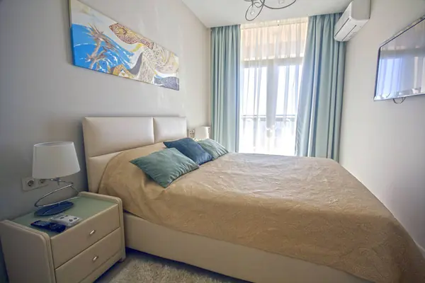 Фото: Современный и практичный интерьер