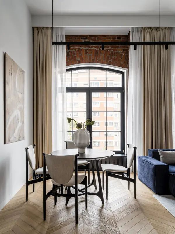 Квартира для семьи в Лофт Комплексе