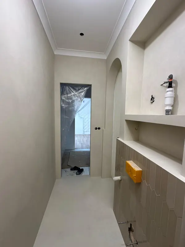 Декоративная штукатурка с эффектом микроцемент для санузла (2 варианта отделки)