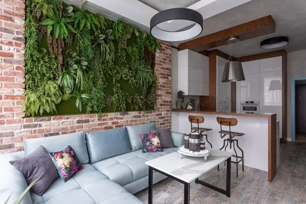 Вертикальное озеленение в эко-лофте