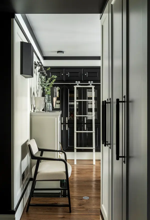 Квартира в 1-м Вражском переулке