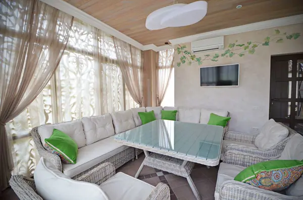 Интерьер летней веранды