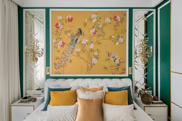 Золотой павлин