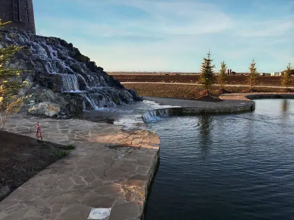 Пруды,фонтаны, соляные комнаты